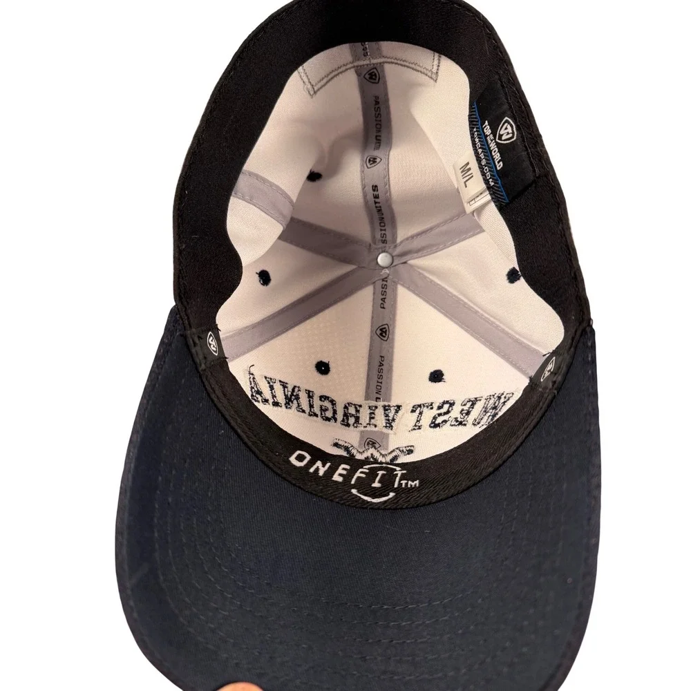 Top of the World West Virginia Mountaineers OneFit Hat Mens M/L Navy‎ White Cap